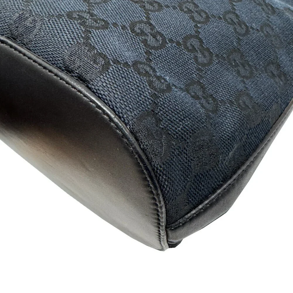 GUCCI Black Leather Shoulder Bag - Picture 6 of 13